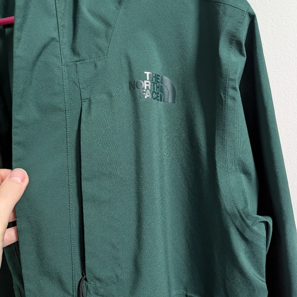 The North Face mens jacket - Picture 4 of 8